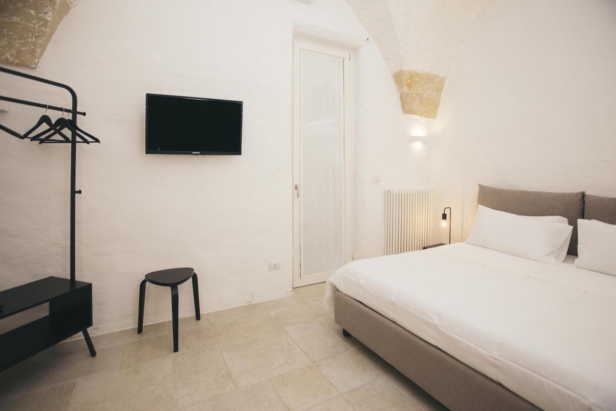 Mediterranee Suite Лечче Экстерьер фото
