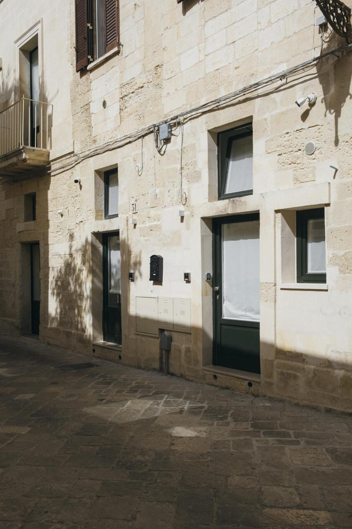 Mediterranee Suite Лечче Экстерьер фото